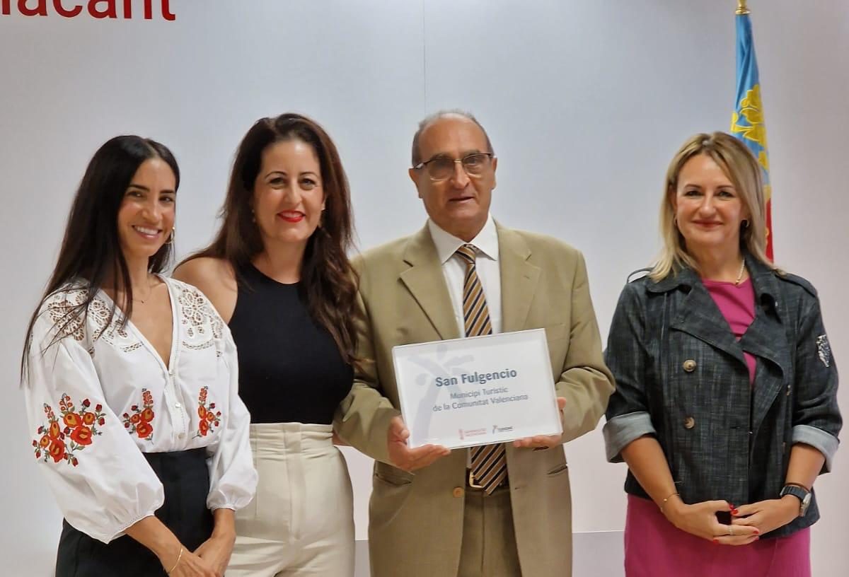 San Fulgencio receives the distinction of Singularity Tourist Municipality of the Valencian Region