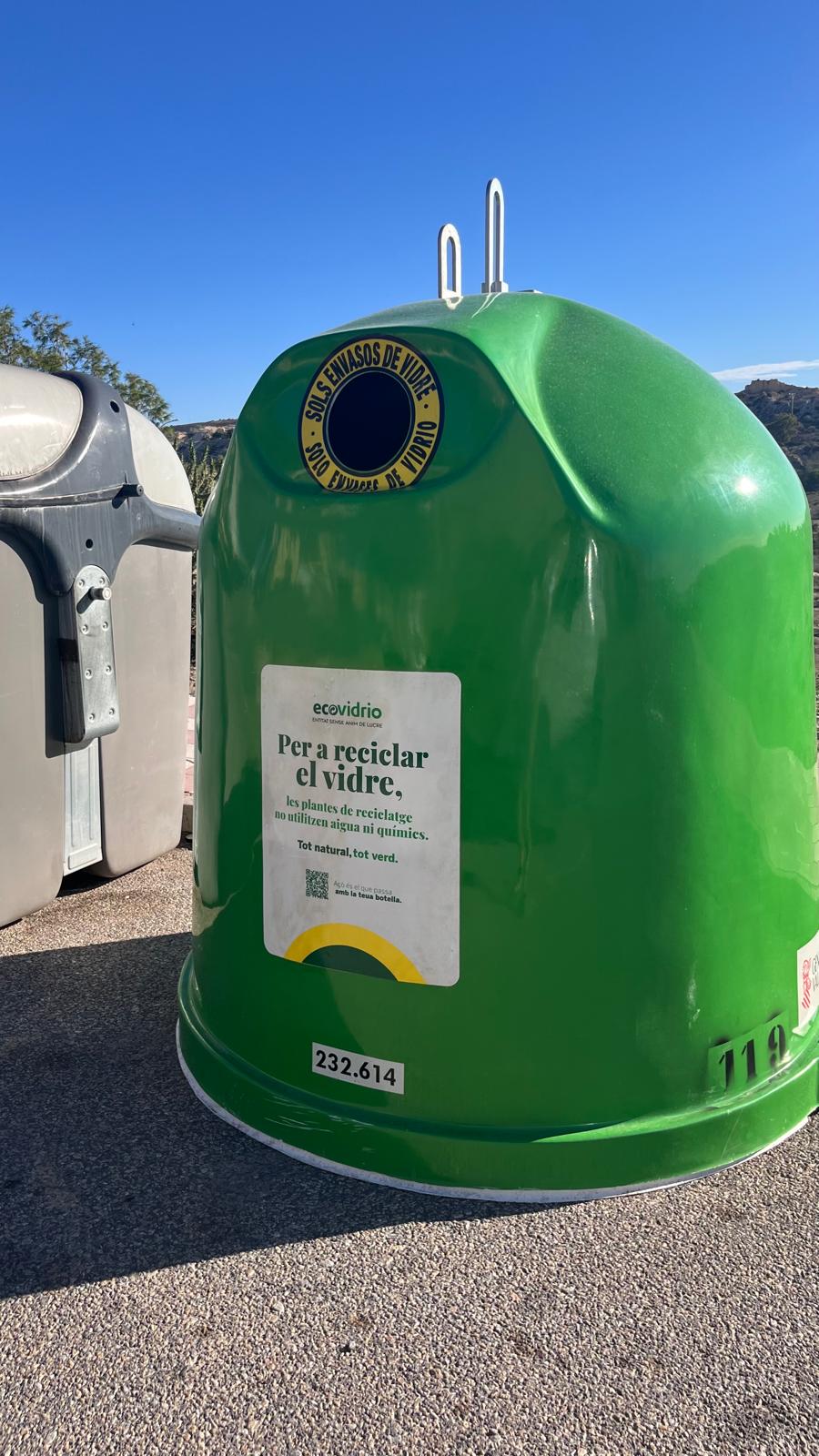 Ecovidrio y el Ayuntamiento de San Fulgencio incrementarán en 27 unidades el parque de contenedores para envases de vidrio